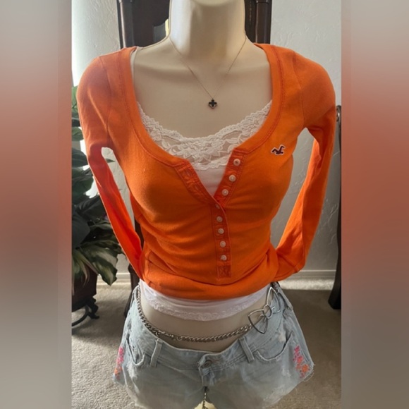 Y2K lace trim cami with adjustable straps ❣️ - Picture 3 of 11